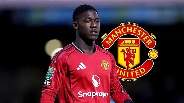 Khó khăn bủa vây Man United