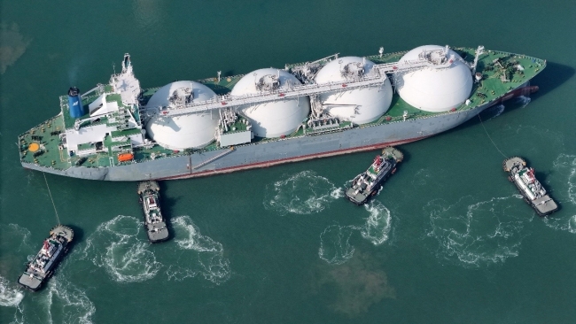 Nguồn cung LNG đối mặt với rủi ro từ Trung Quốc