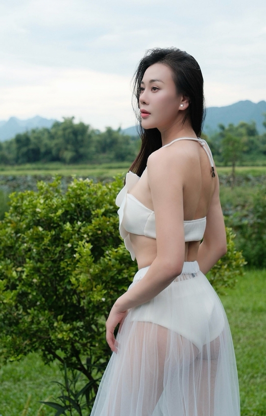 'Phu nhân tổng tài' Phương Oanh gây sốt với cuộc sống 'thần tiên'