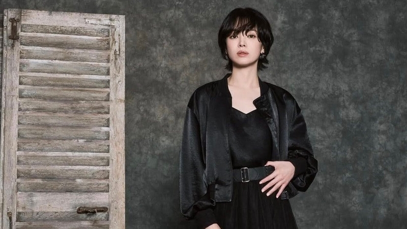 Song Hye Kyo tạo nên cơn sốt với mái tóc cực ngắn, nhan sắc ngày càng thăng hạng