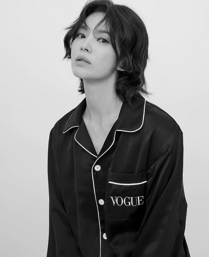 Song Hye Kyo tạo nên cơn sốt với mái tóc cực ngắn, nhan sắc ngày càng thăng hạng