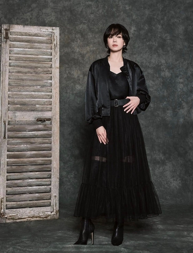 Song Hye Kyo tạo nên cơn sốt với mái tóc cực ngắn, nhan sắc ngày càng thăng hạng