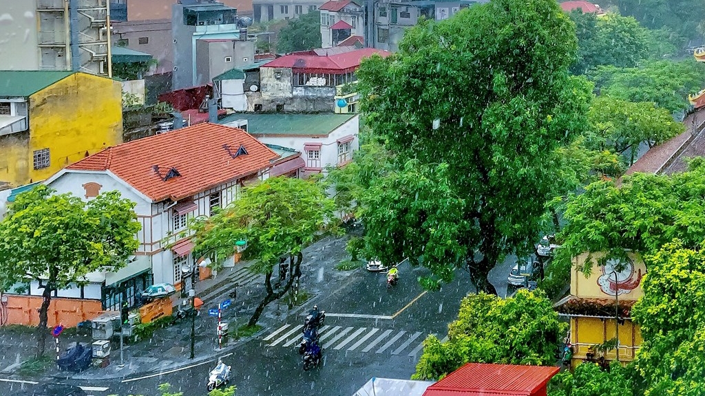 Dự báo thời tiết đêm nay và ngày mai 29/9: Hà Nội và các khu vực trên cả nước