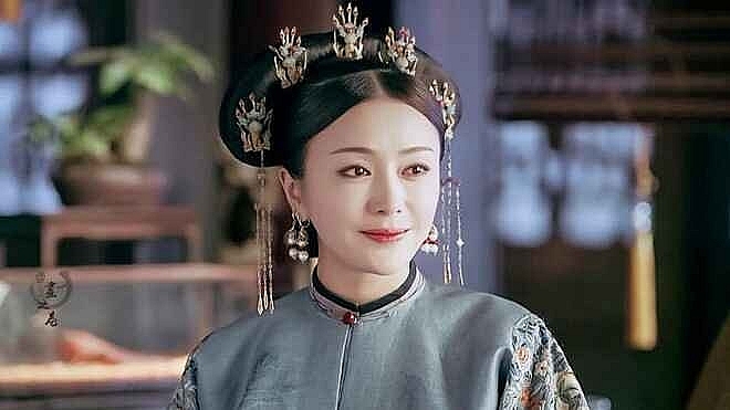 Quốc sắc thiên hương' Tần Lam toát lên khí chất mỹ nhân hàng đầu