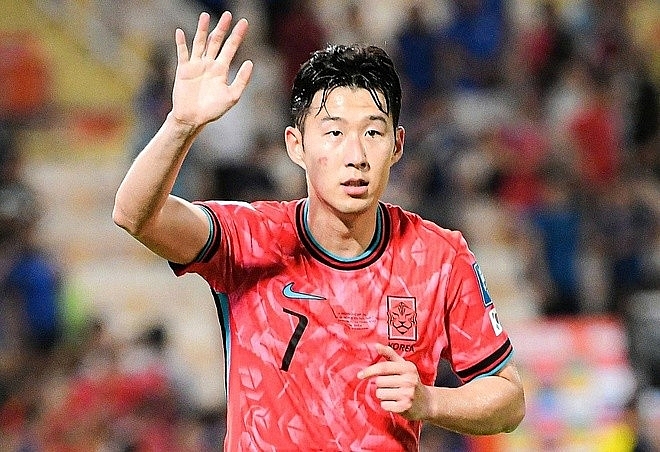 Thành tích chói sáng của Son Heung-min sau 2 thập kỷ chơi bóng