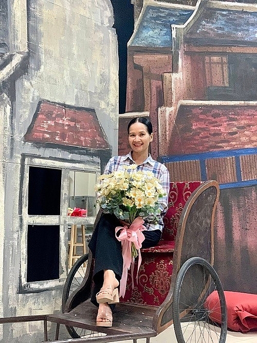 NSND Xuân Bắc hội ngộ Hồng của Sóng ở đáy sông