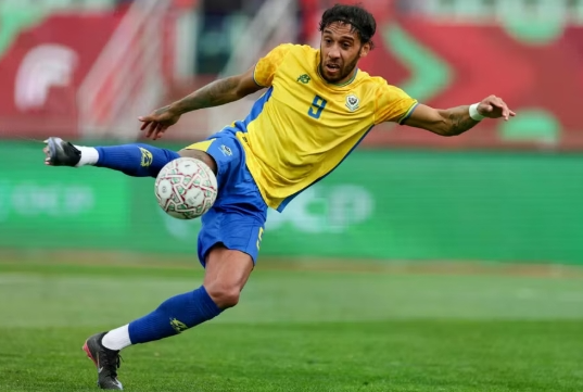 Cựu sao Arsenal cay đắng giã từ tuyển Gabon Cựu sao Arsenal cay đắng giã từ tuyển Gabon