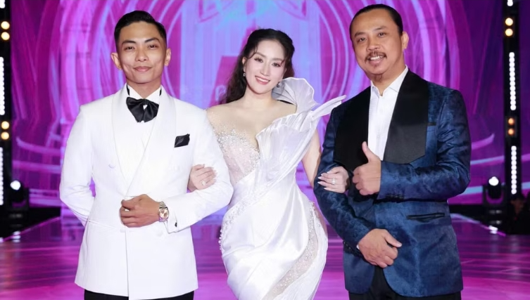 Khánh Thi, Chí Anh góp sức đưa Dancesport thế giới về sân nhà