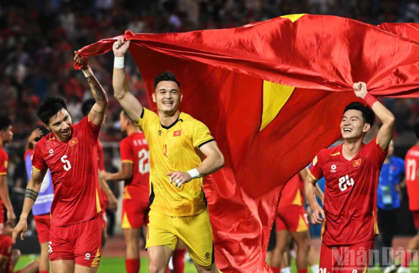 Việt Nam cạnh tranh trực tiếp với Thái Lan tại FIFA ASEAN Cup 2026