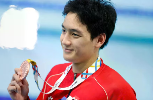 VĐV bơi lội Trần Văn Nguyễn Quốc: Từ hiện tượng SEA Games đến kỳ vọng ASIAD