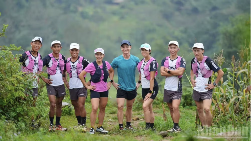 Các vận động viên tập luyện cho giải Vietnam Mountain Marathon 2026. (Ảnh: Ủy ban nhân dân phường Sa Pa)