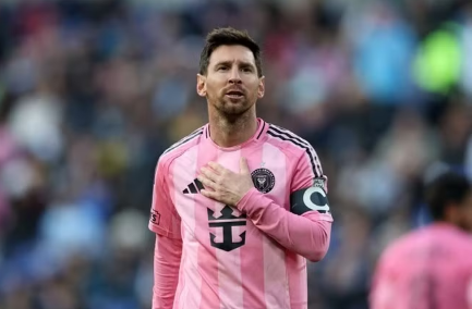 Casemiro: "Messi là cầu thủ hay nhất thế giới"
