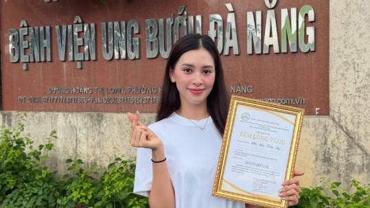 Hoa hậu Tiểu Vy đánh dấu tuổi mới bằng món quà đặc biệt tại quê nhà