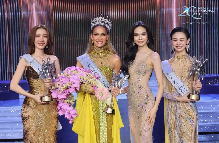Minh Anh vào Top 12, đại diện Mỹ đăng quang Miss International Queen 2026