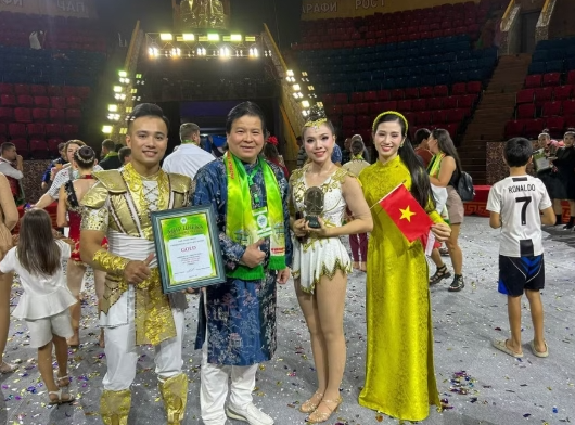 Cặp đôi xiếc Việt giành giải Vàng tại Liên hoan Xiếc quốc tế