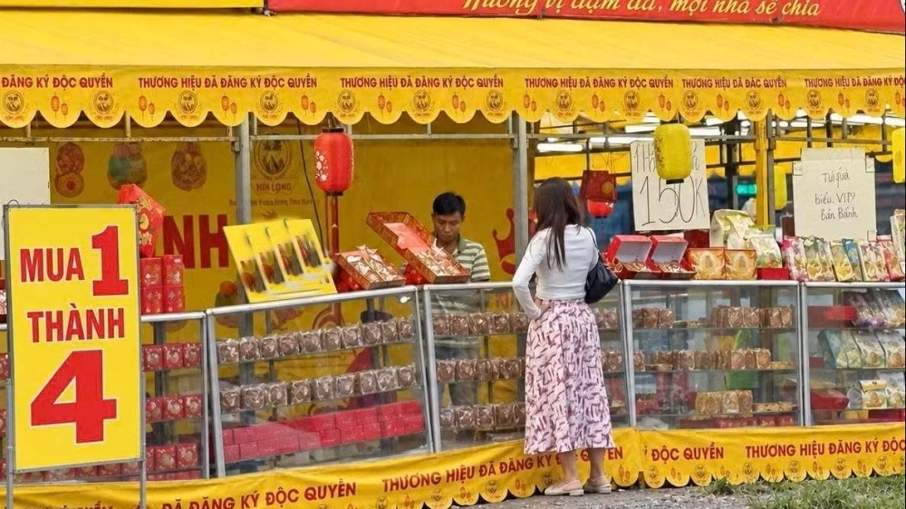 Nguy cơ từ bánh Trung thu xả kho, cẩn trọng chọn mua để tránh ngộ độc