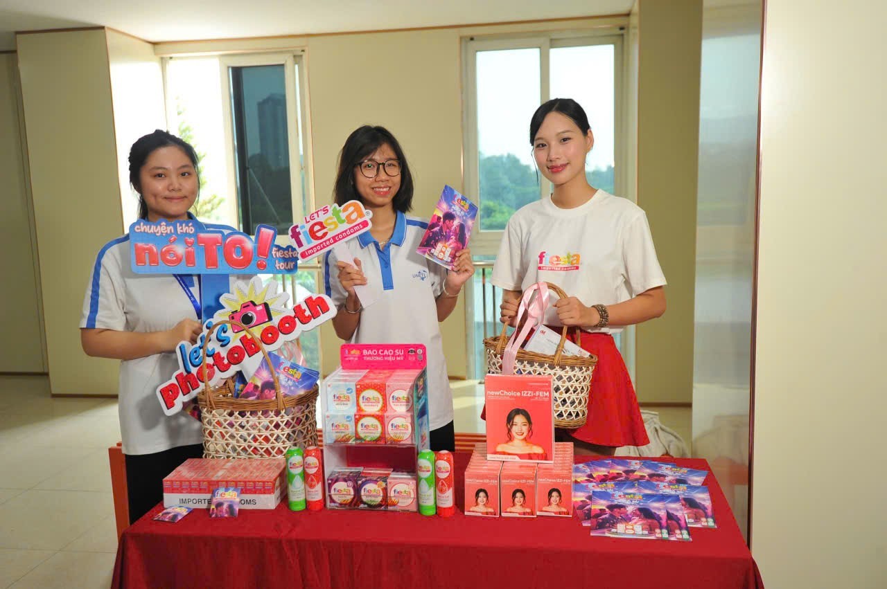 Trang bị kiến thức sức khỏe sinh sản cho giới trẻ: Khi