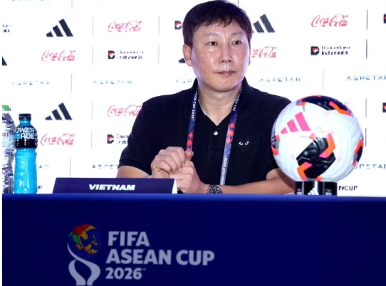 HLV Kim Sang-sik tiếc nuối