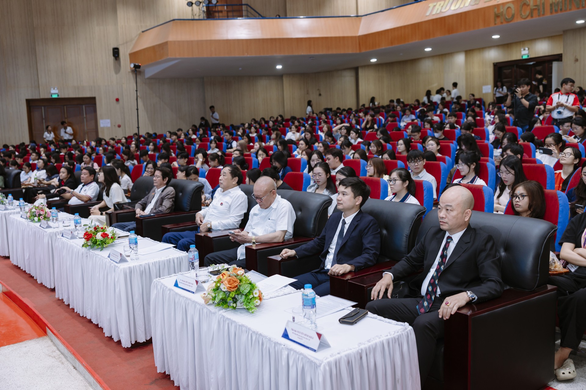 Trường Đại học Ngân hàng TP.HCM với chương trình truyền thông giáo dục Sức khỏe Tình dục và Sức khỏe Sinh sản “Chuyện khó nói to”