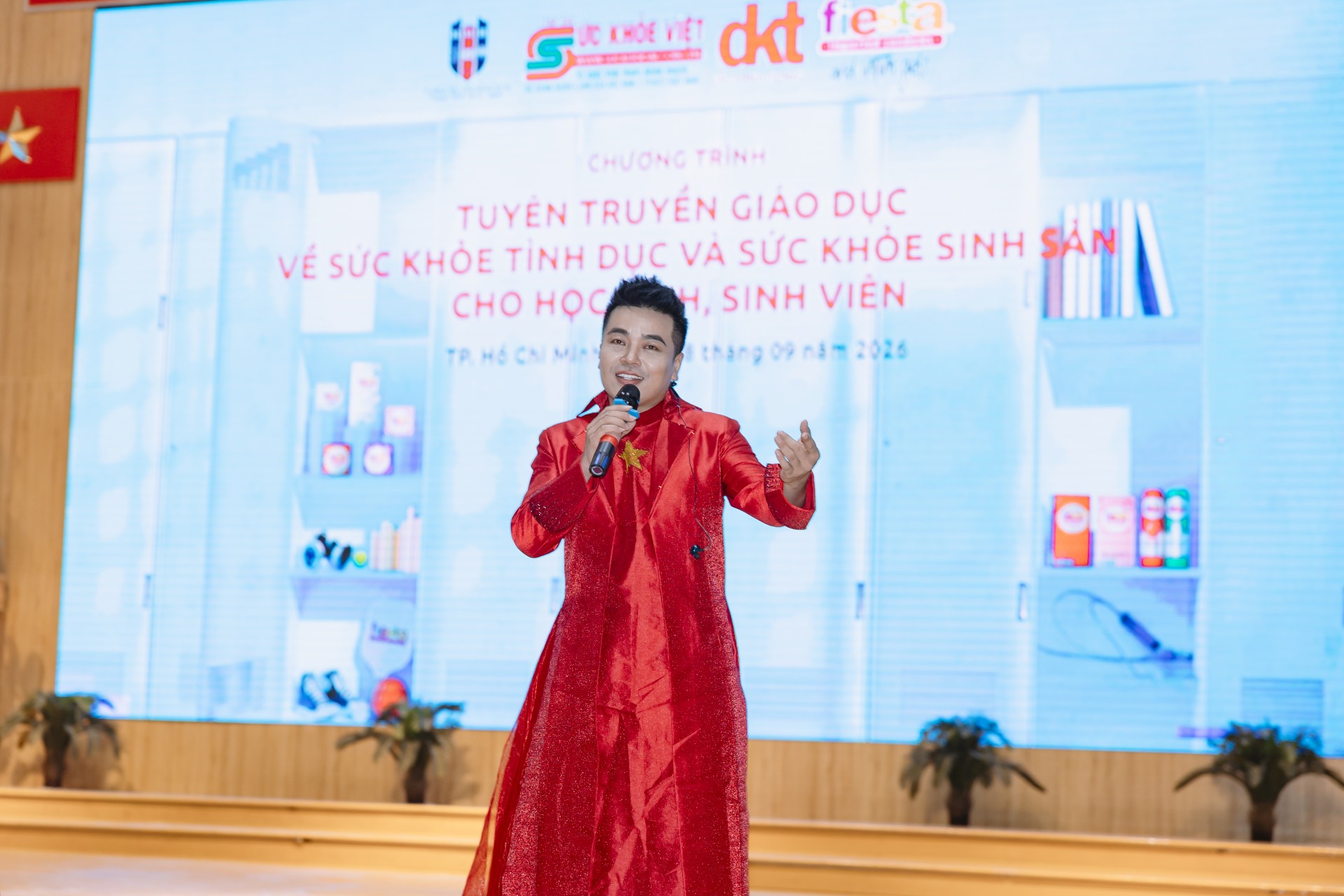 Trường Đại học Ngân hàng TP.HCM với chương trình truyền thông giáo dục Sức khỏe Tình dục và Sức khỏe Sinh sản “Chuyện khó nói to”
