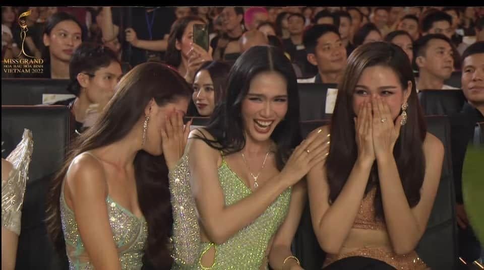 Đằng sau màn trình diễn gây sốt đêm chung kết Miss Grand Việt Nam của MONO