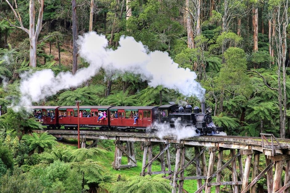 Trải nghiệm những chuyến tàu ngắm cảnh thơ mộng bậc nhất nước Úc
