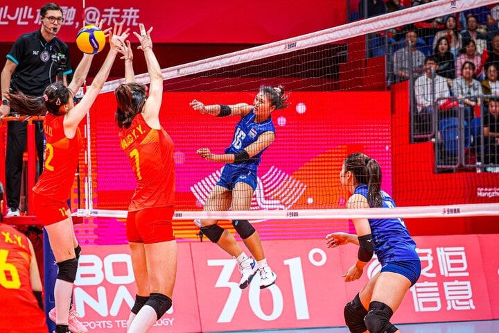 ASIAD 19: Đội tuyển bóng chuyền nữ Việt Nam tranh HCĐ với Thái Lan
