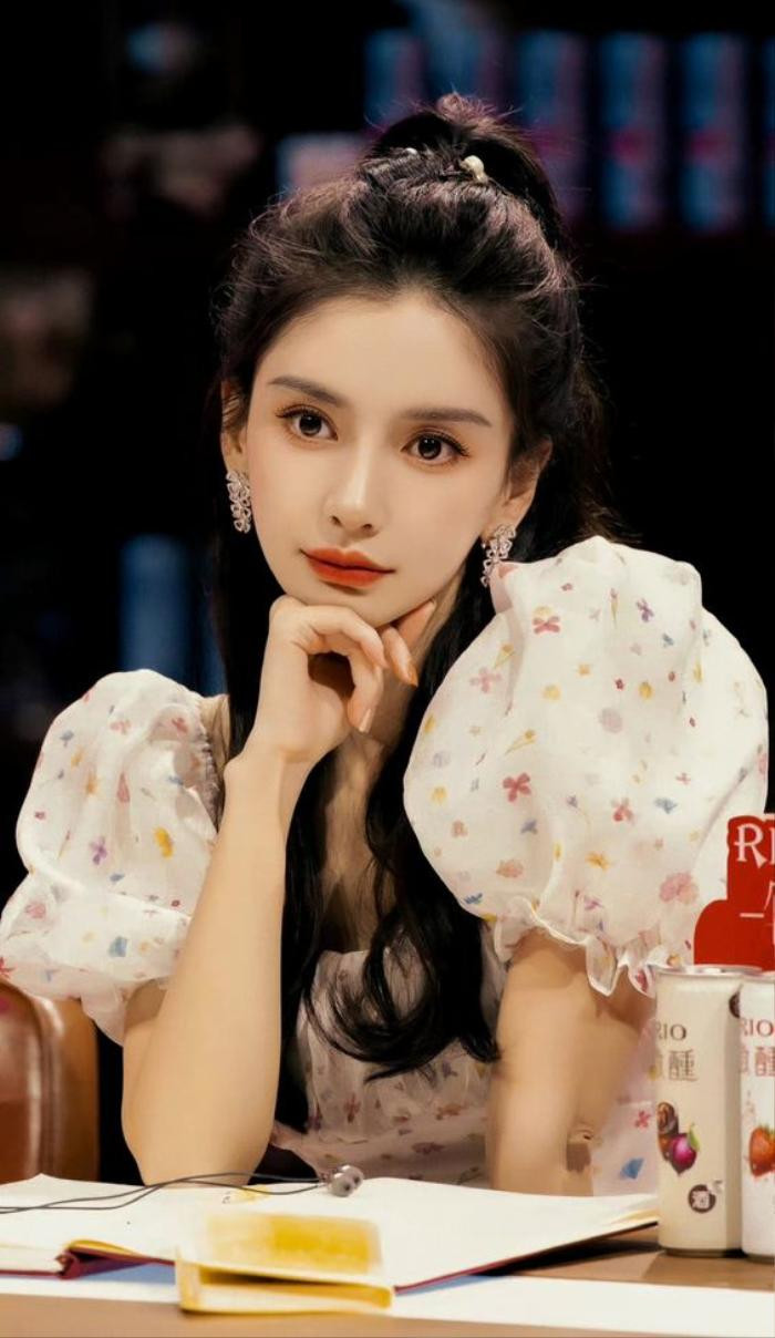 Angelababy bất ngờ bị réo tên sau bê bối chấn động của thần tượng số 1 Kpop