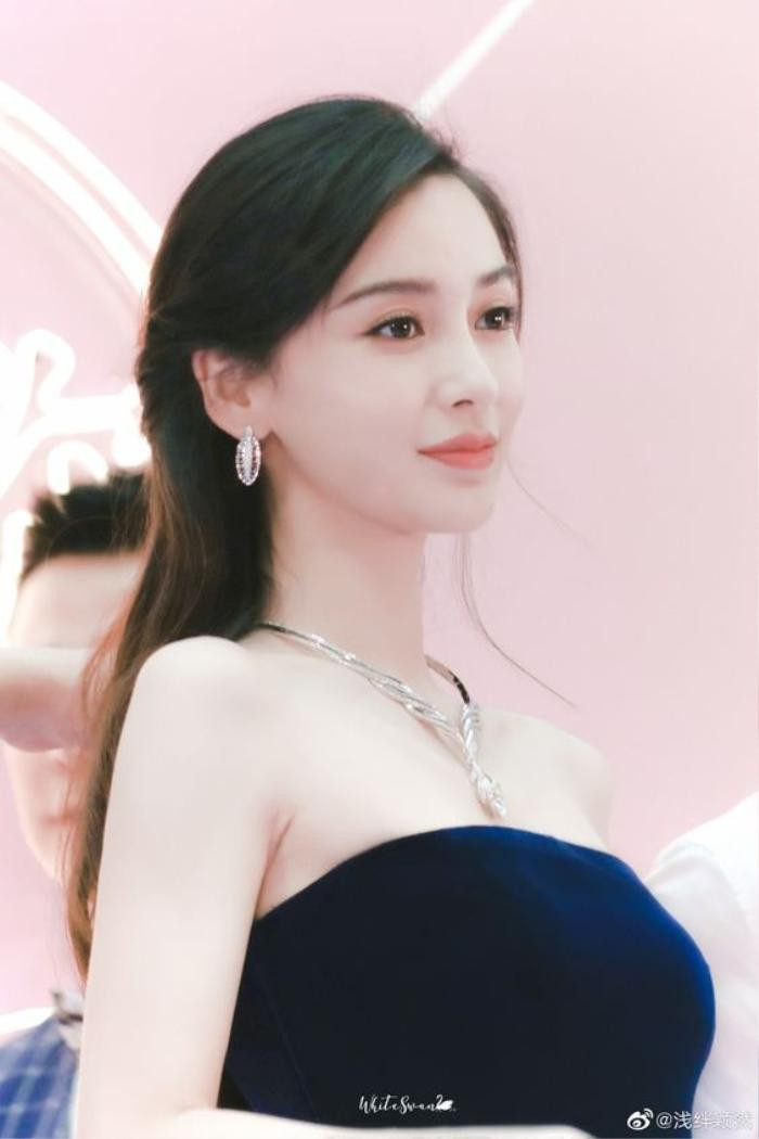 Angelababy bất ngờ bị réo tên sau bê bối chấn động của thần tượng số 1 Kpop