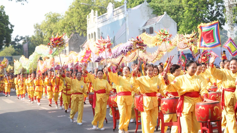 Dòng chảy di sản ngàn năm đất Thăng Long - Hà Nội