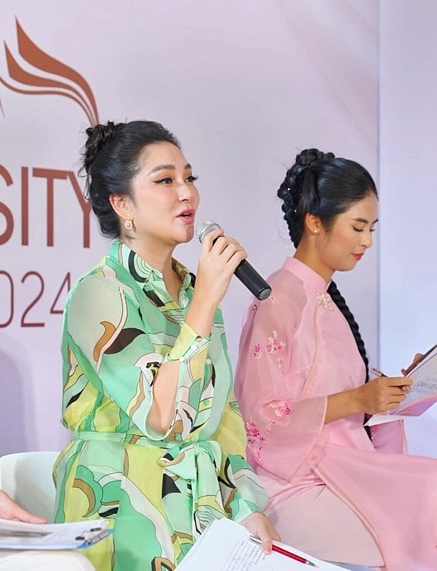 Hoa hậu Nguyễn Thị Huyền sau 20 năm đăng quang giờ ra sao? Hoa hậu Nguyễn Thị Huyền sau 20 năm đăng quang giờ ra sao?