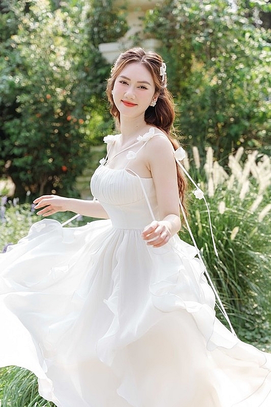 Phản ứng của Việt Anh và nhiều sao khi vướng ồn ào quảng cáo Phản ứng của Việt Anh và nhiều sao khi vướng ồn ào quảng cáo