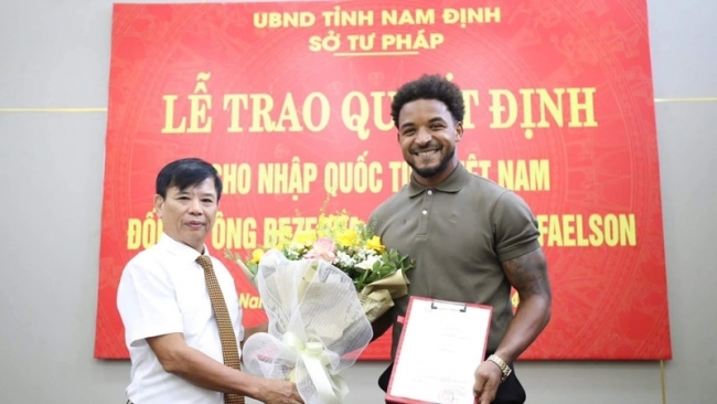 Rafaelson chính thức trở thành công dân Việt Nam