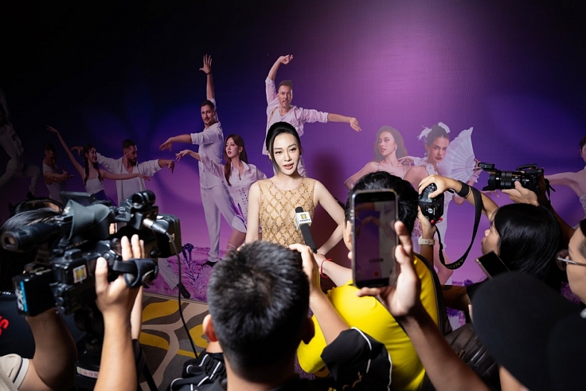 Phương Oanh thi “Bước nhảy Hoàn vũ” sau 5 tháng sinh đôi Phương Oanh thi “Bước nhảy Hoàn vũ” sau 5 tháng sinh đôi