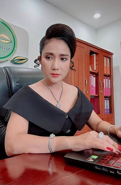 MC Cát Tường lên tiếng về tin đồn hẹn hò