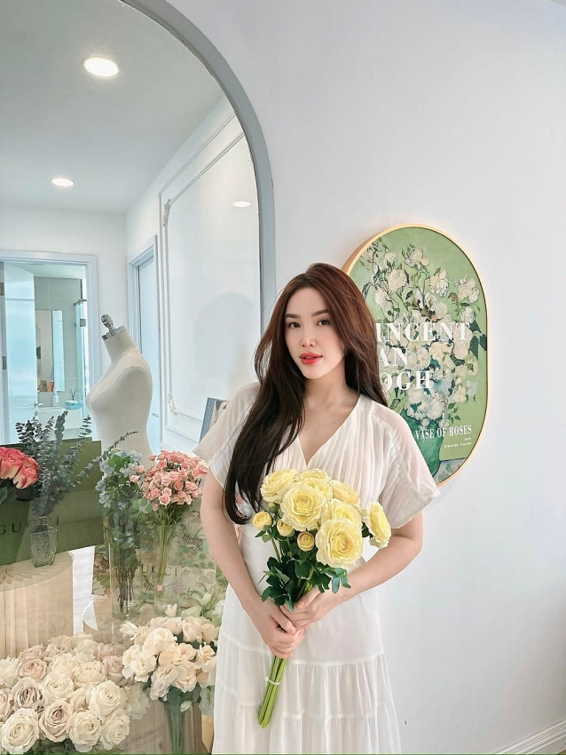 Cuộc sống của 'phú bà' Bảo Thy ở tuổi 37