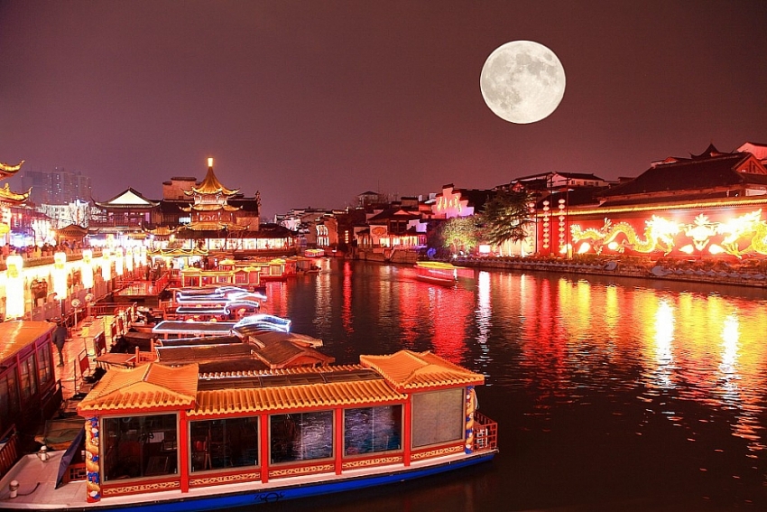 Check-in Trung thu châu Á, những điểm đến rực rỡ ánh sáng không thể bỏ lỡ