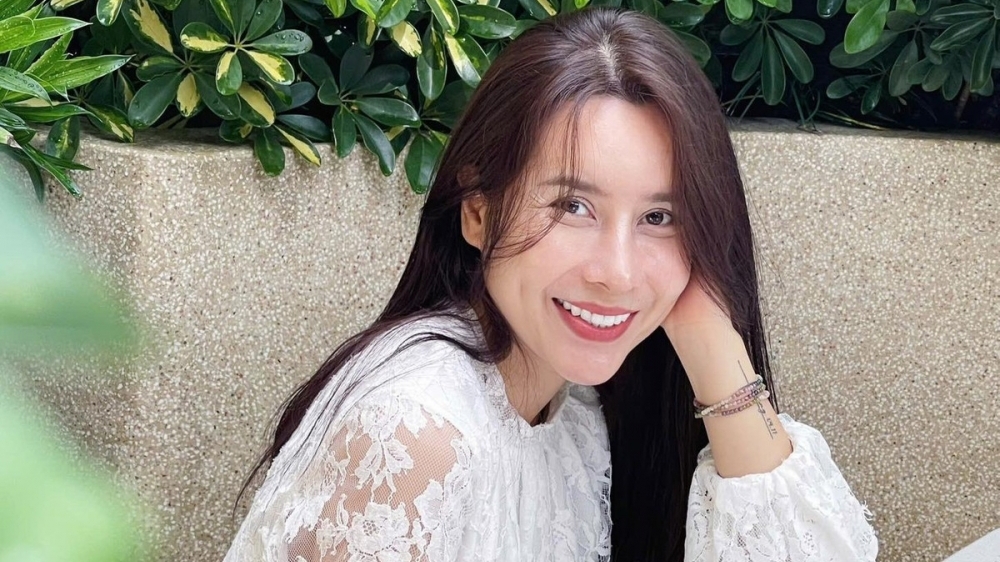 Lưu Hương Giang tuổi 41 trẻ trung, phong cách thăng hạng sau ly hôn