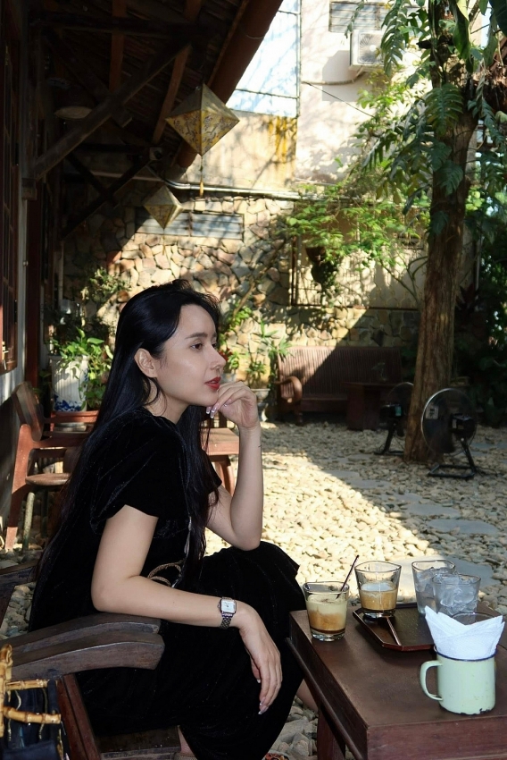 Lưu Hương Giang tuổi 41 trẻ trung, phong cách thăng hạng sau ly hôn