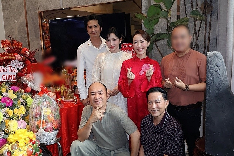 Khả Như phản ứng ra sao trước tin đồn sinh con?