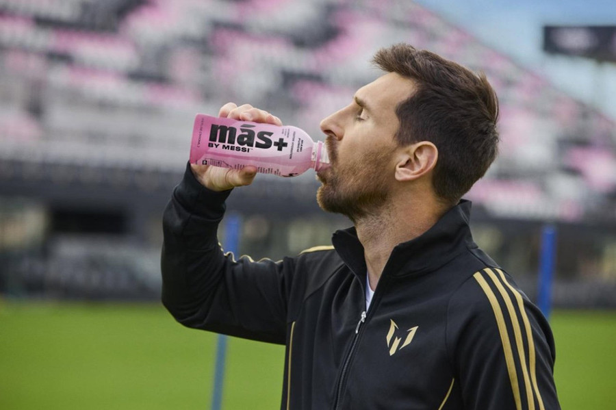Messi "làm giàu" bằng cách nào?