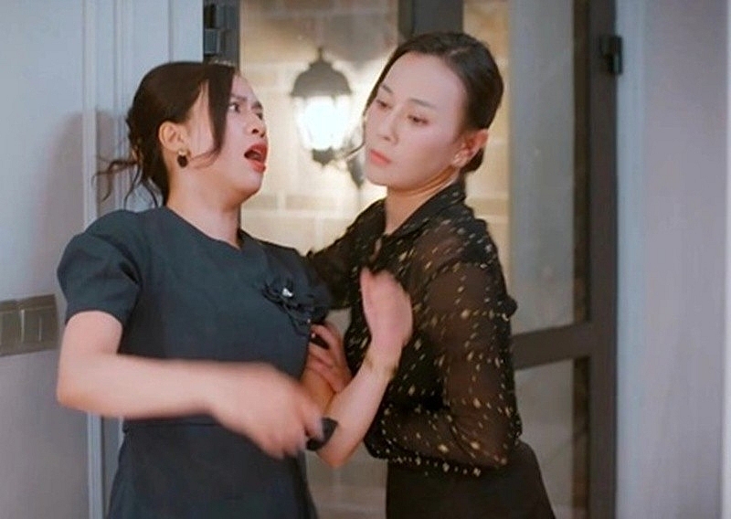 Nhìn lại sự nghiệp diễn xuất của Phương Oanh