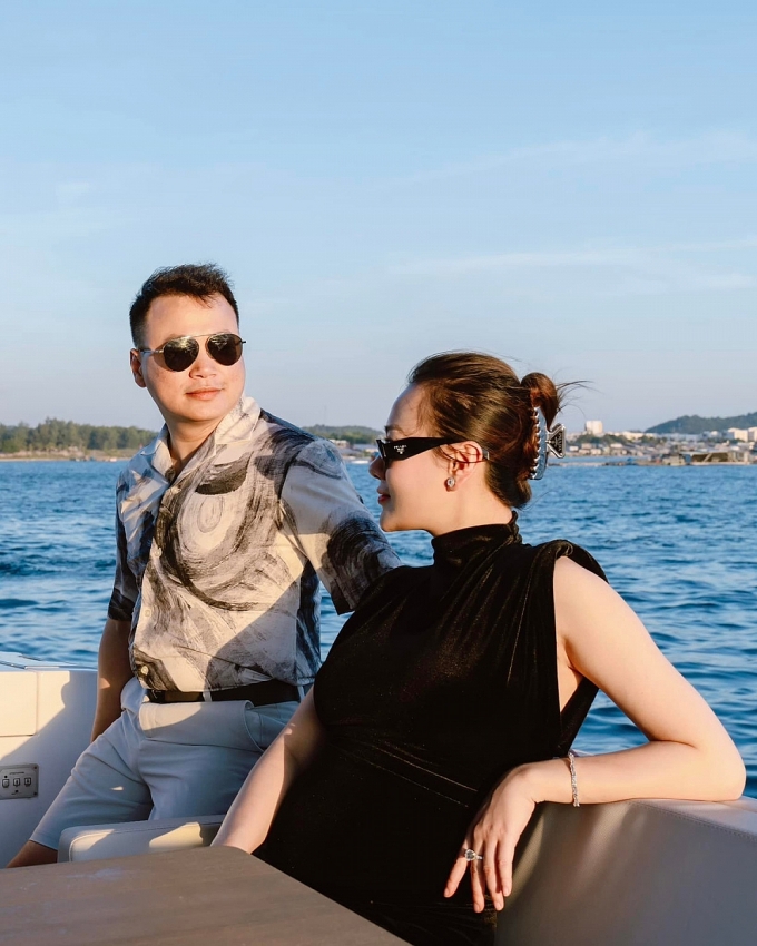 Hôn nhân gây chú ý của Shark Bình - Phương Oanh