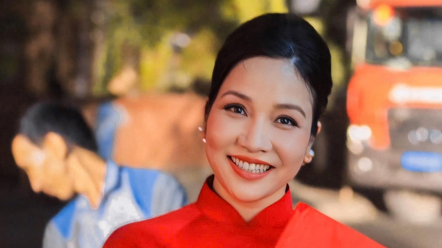 Nhà diva Mỹ Linh bị hư hỏng nặng sau mưa lũ kéo dài