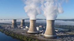 Iran và Nga tăng cường hợp tác năng lượng hạt nhân