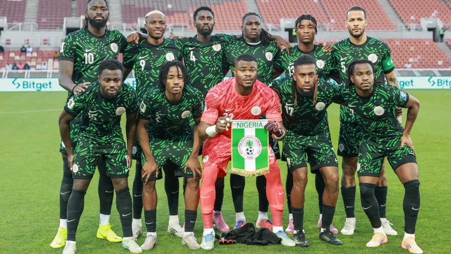 Đội tuyển Nigeria thoát nạn trước trận quyết đấu vòng loại World Cup