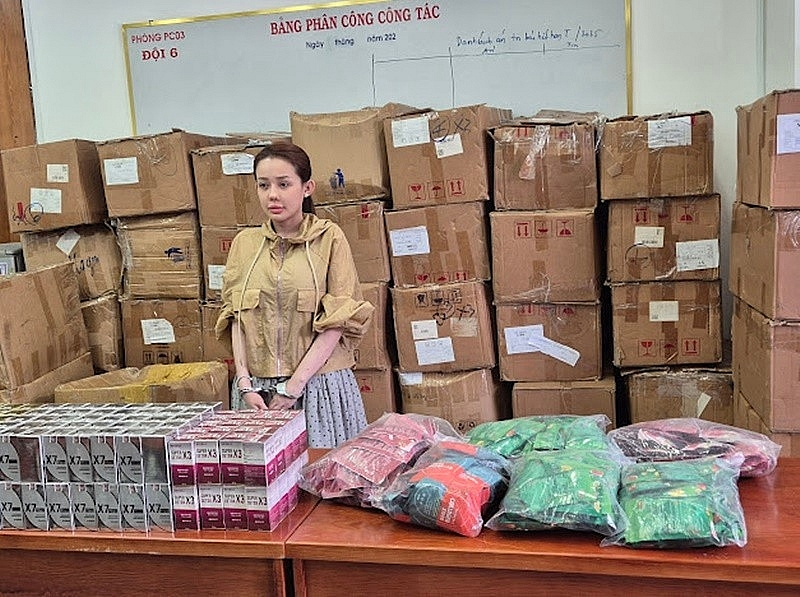 Cuộc sống của Ngân 98 trước khi vướng vòng lao lý ra sao?