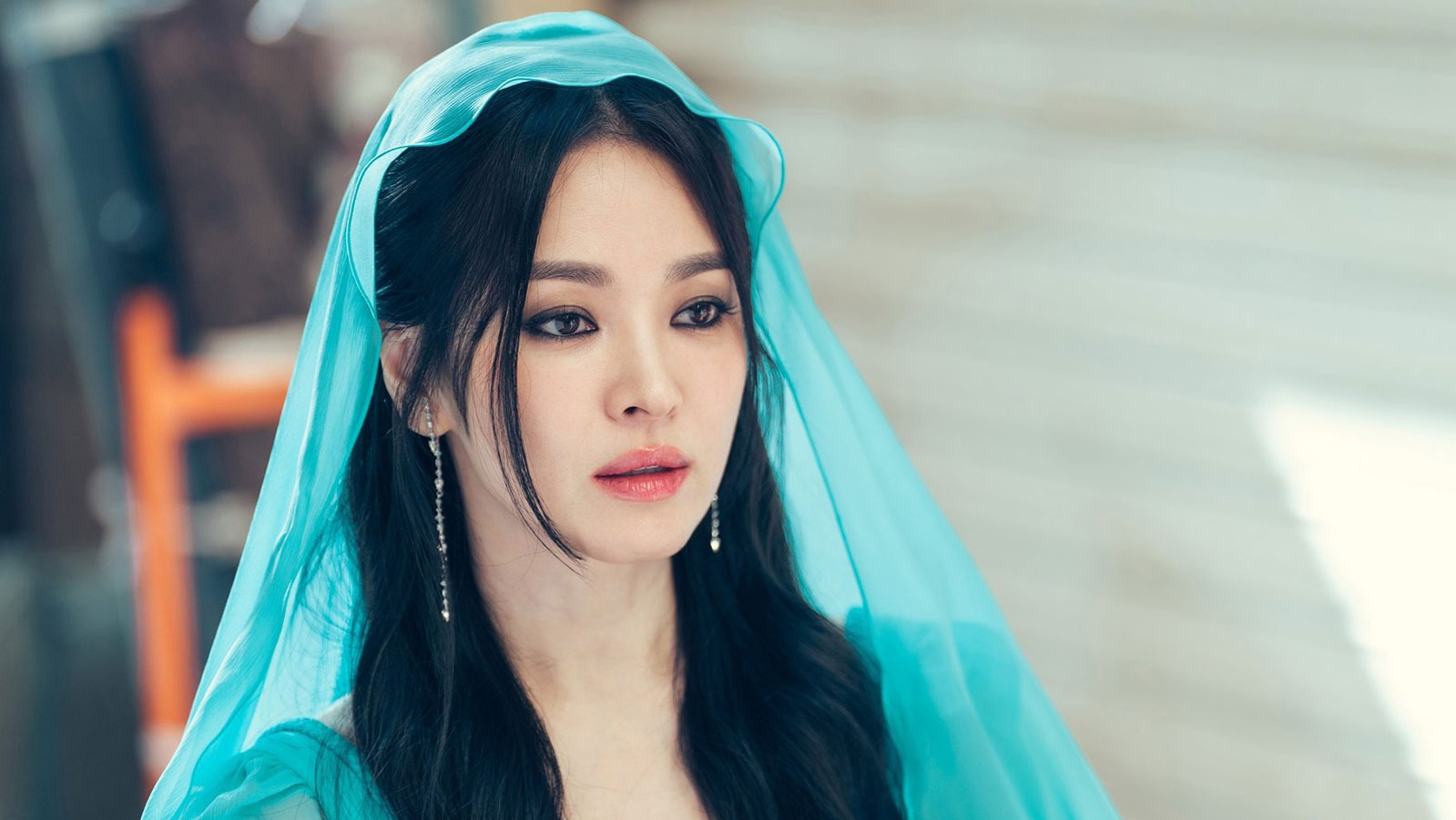 Mặt mộc của Song Hye Kyo ở tuổi 44