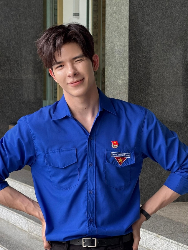 Tổng tài 'Gió ngang khoảng trời xanh' bị chê tơi tả, ngoài đời ra sao?