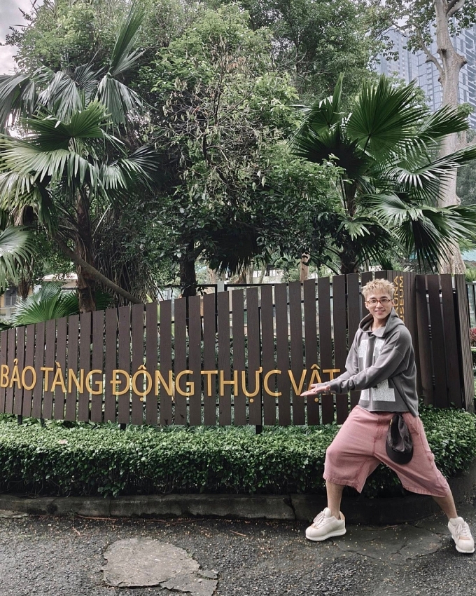 Sơn Tùng M-TP khiến mạng xã hội 'bùng nổ' khi check-in ở Thảo Cầm Viên